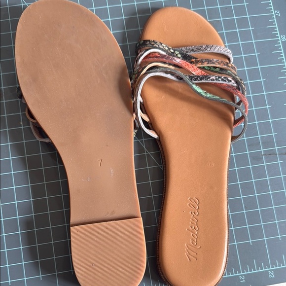 Madewell the trace crisscross slide sandal in snake embossed leather - Picture 3 of 3